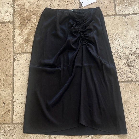 Theory Black Skirt NWT
